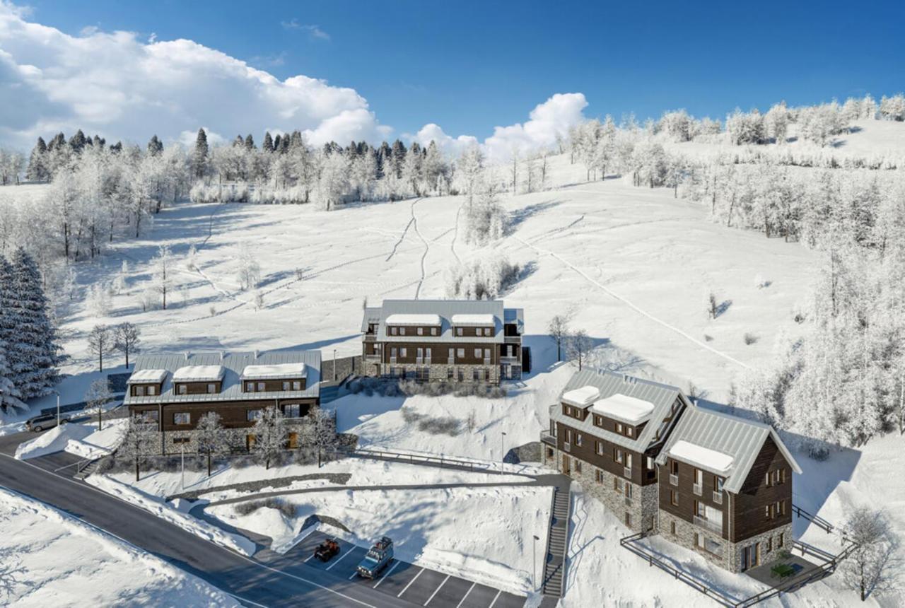 Apartman Hygge Bratrouchov ヤブロネツ・ナト・イゼロウ エクステリア 写真