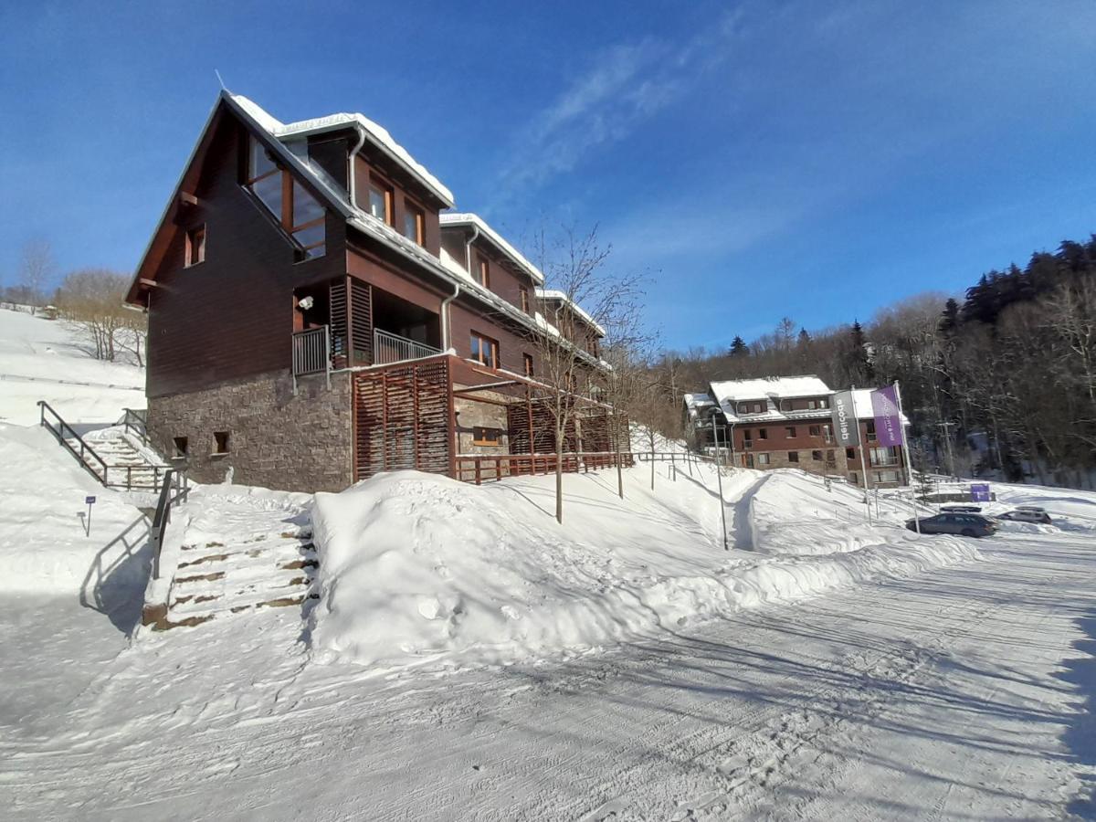 Apartman Hygge Bratrouchov ヤブロネツ・ナト・イゼロウ エクステリア 写真